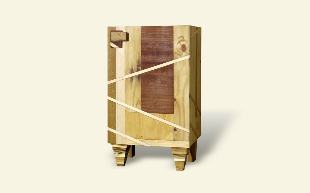 mobiletto in legno